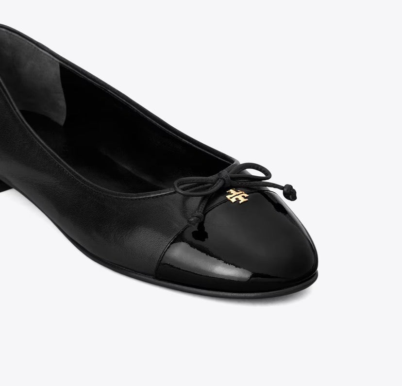 TORY BURCH CAP-TOE BALLET   -    Perfect Black