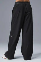 Alo Yoga Suit Up Trouser (Regular)  -  Black - Hemen Teslimde