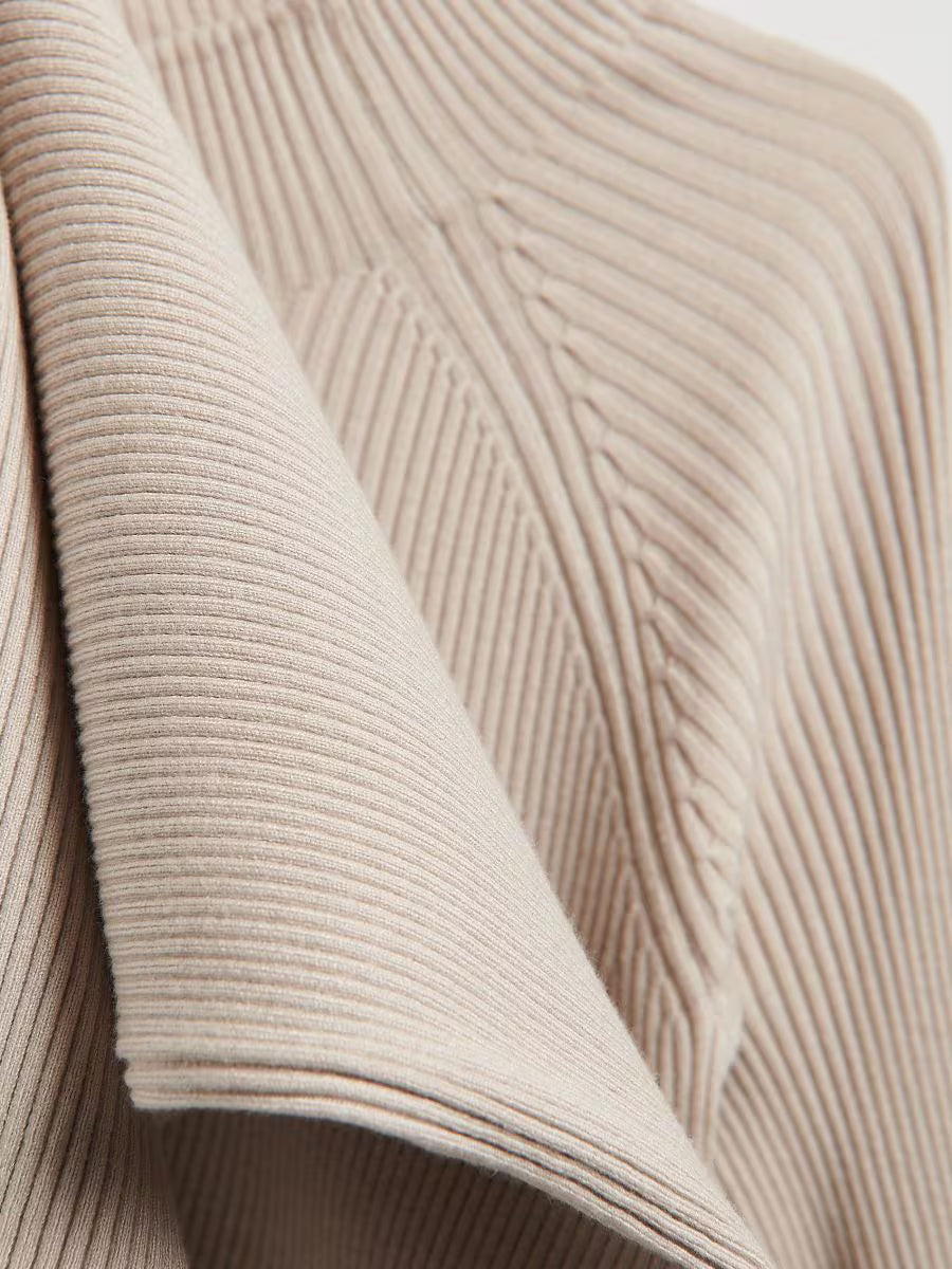Rippstrickkleid aus Viskose