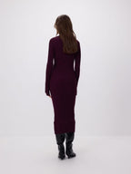 Rippstrickkleid aus Viskose in Rotbraun