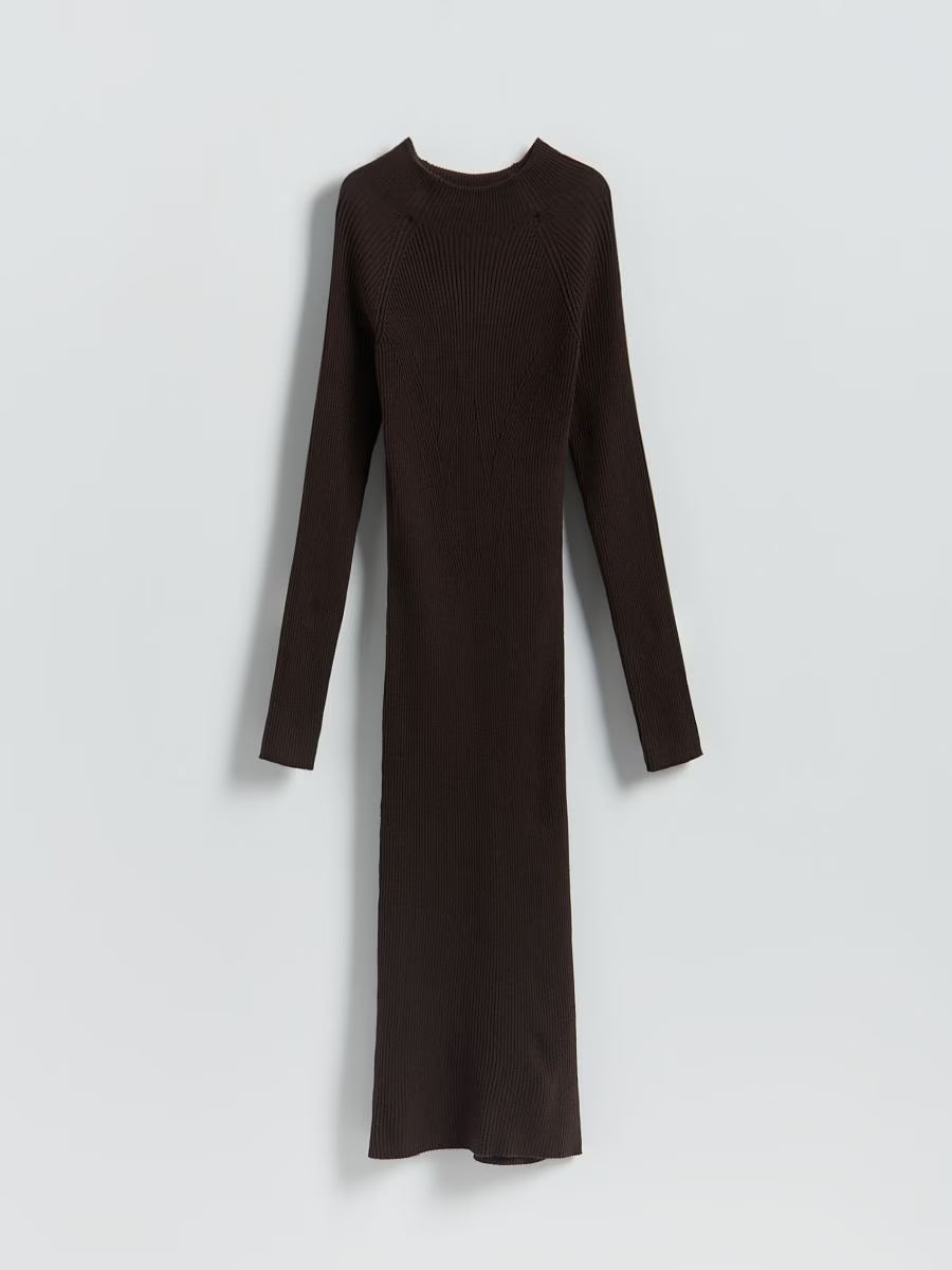 Rippstrickkleid aus Viskose in Dunkelbraun