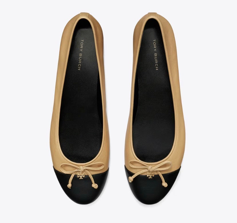 TORY BURCH CAP-TOE BALLET   -   Ginger Shortbread / Perfect Black