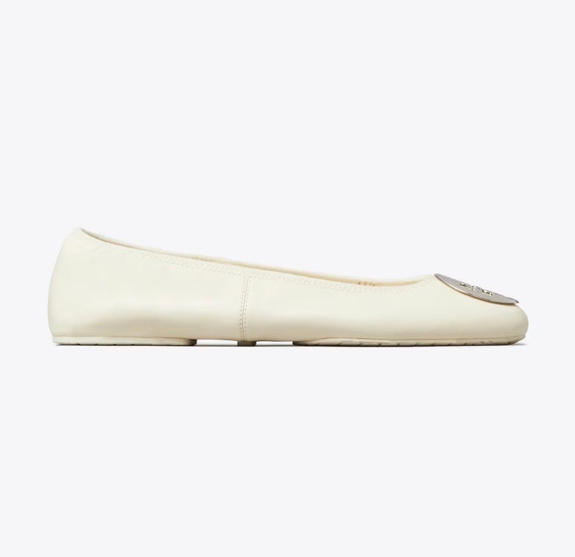 TORY BURCH REVA TRAVEL BALLET  -  Light Cream / Silver