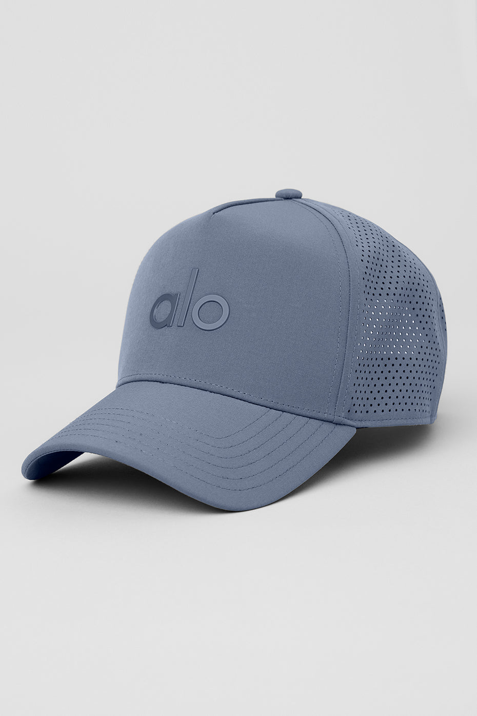 Alo Yoga Performance District Trucker Hat  -  Bluestone