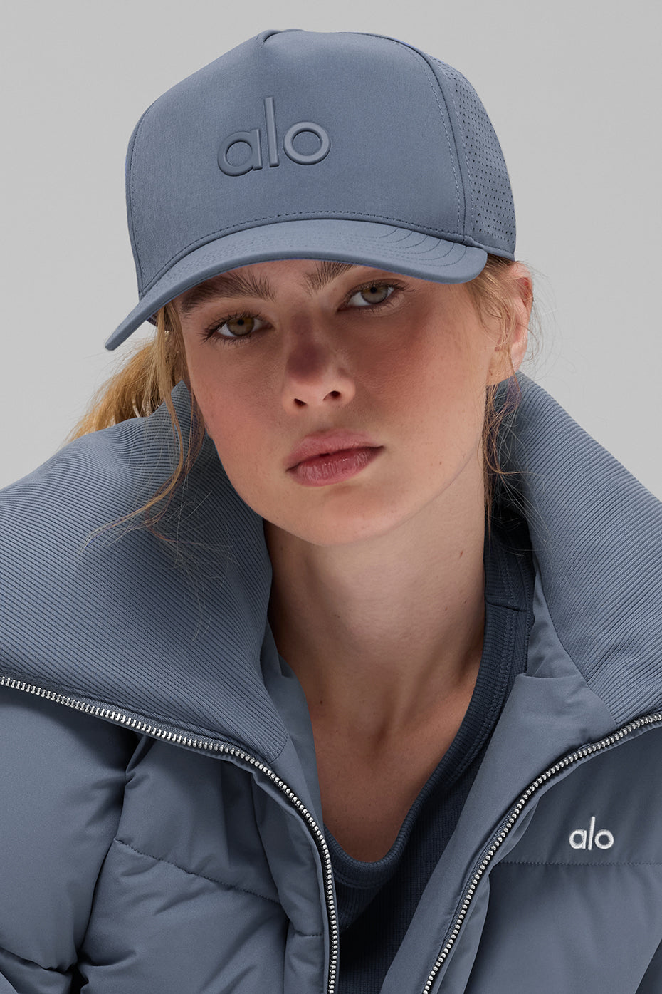 Alo Yoga Performance District Trucker Hat  -  Bluestone