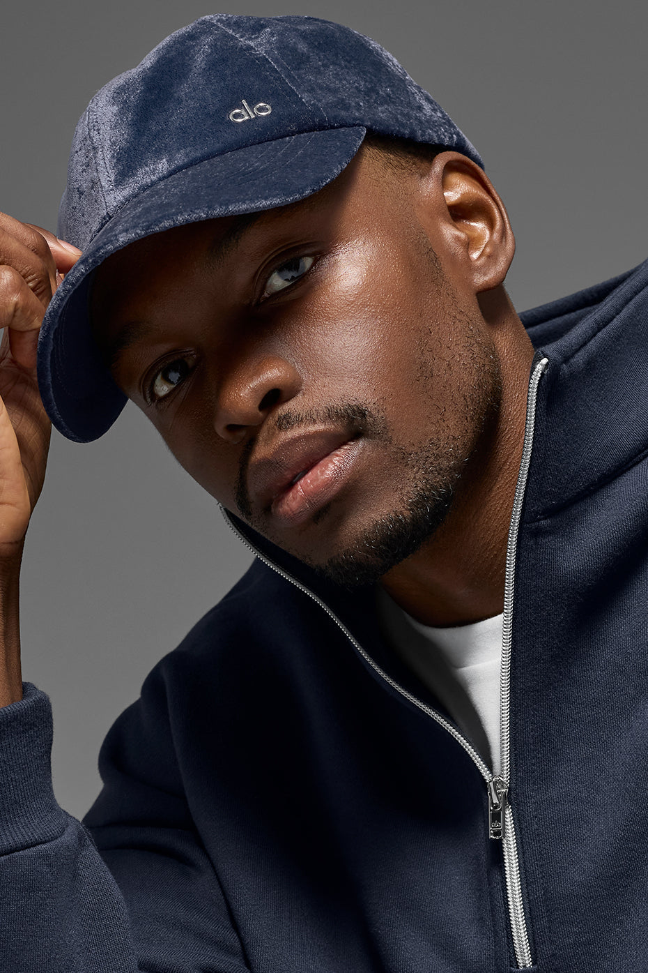 Alo Yoga Velvet Off-Duty Cap  -  Navy