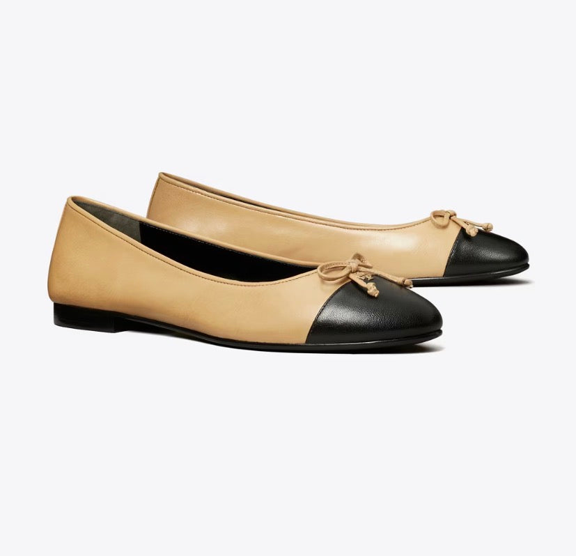 TORY BURCH CAP-TOE BALLET   -   Ginger Shortbread / Perfect Black