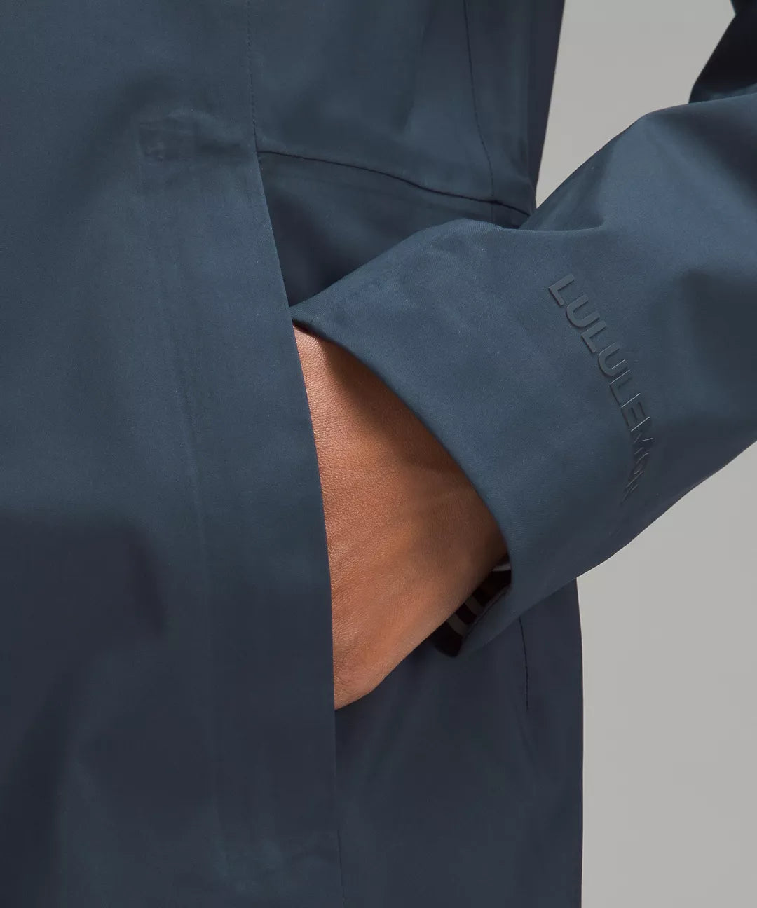 Lululemon Rain Rebel Jacket-True Navy