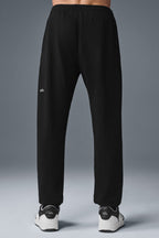 Alo Yoga Men's Chill Sweatpant  -  Black