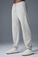 Alo Yoga Men's Chill Sweatpant  -  Athletic Heather Grey