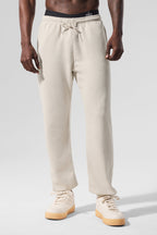 Alo Yoga Men's Chill Sweatpant  -  Bone