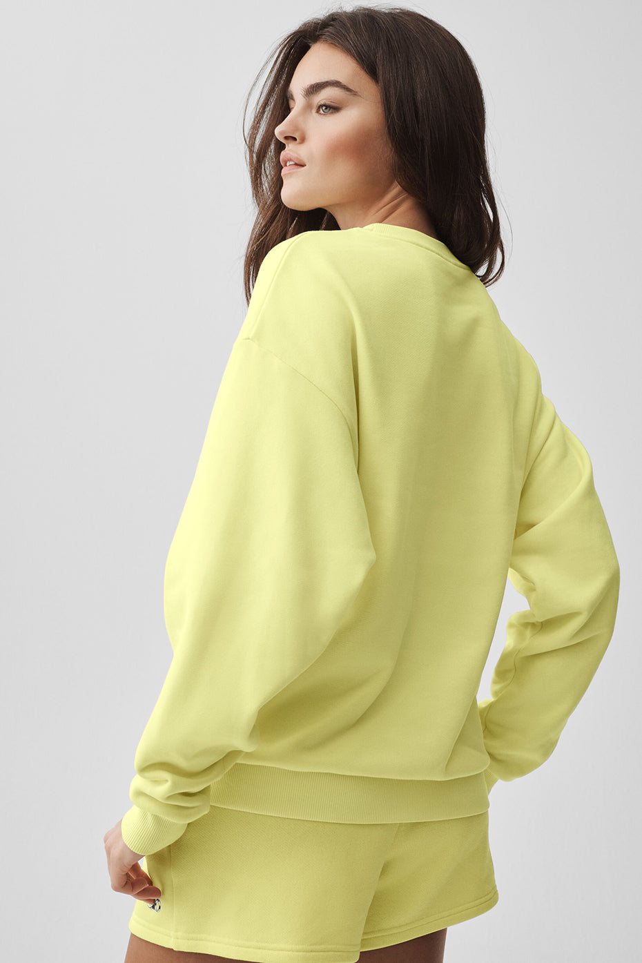 Alo Yoga Accolade Crew Neck Pullover  -  Sunshine