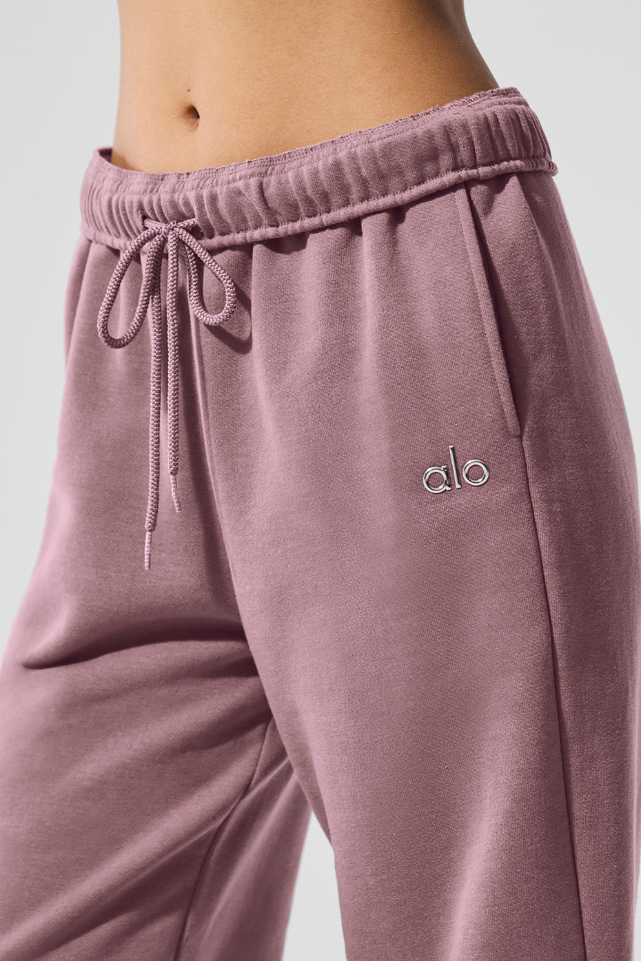 Alo Yoga Accolade Sweatpant  -  Smoky Quartz
