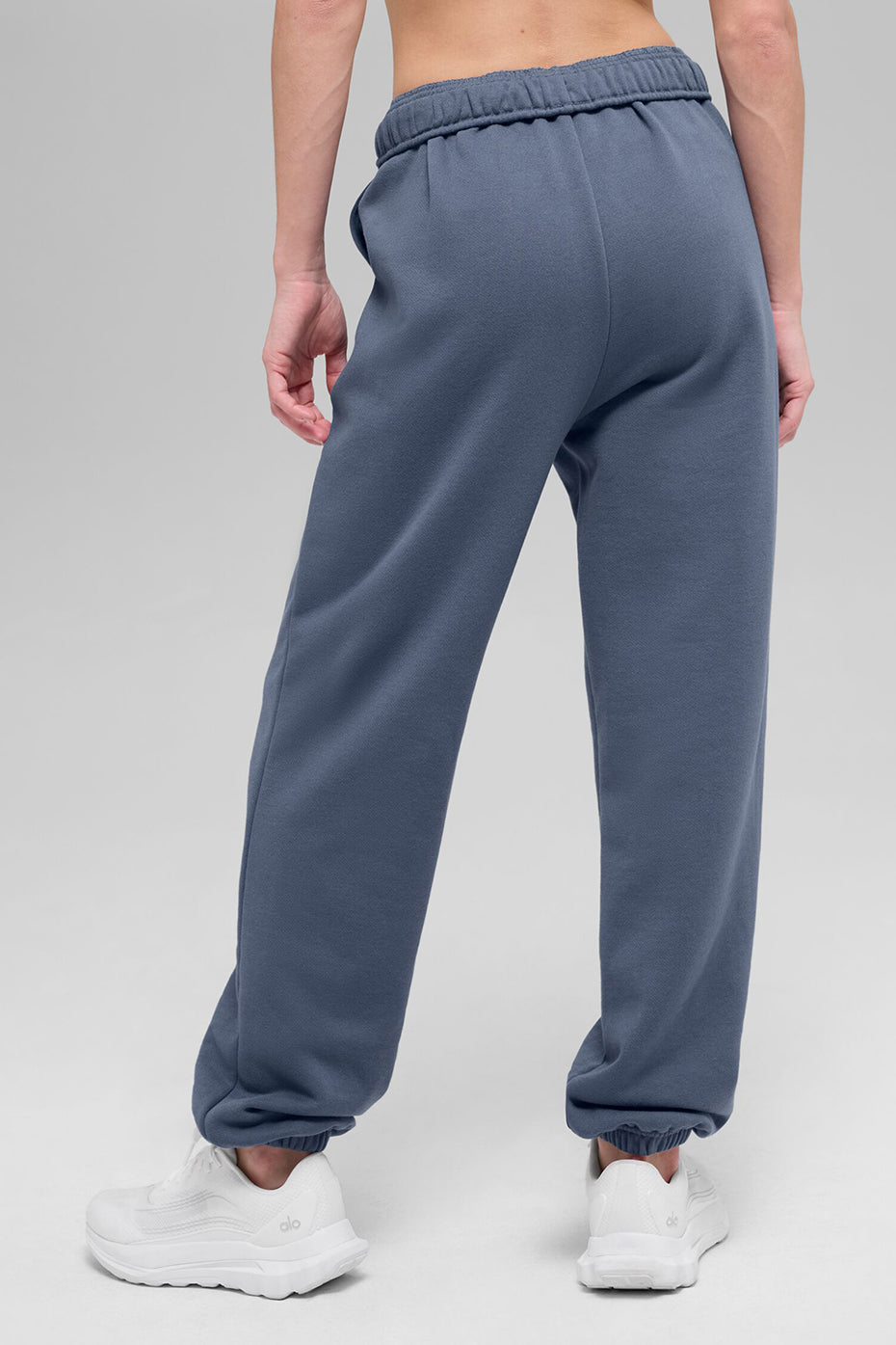 Alo Yoga Accolade Sweatpant  -  Bluestone