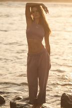 Alo Yoga Accolade Sweatpant  -  Taupe