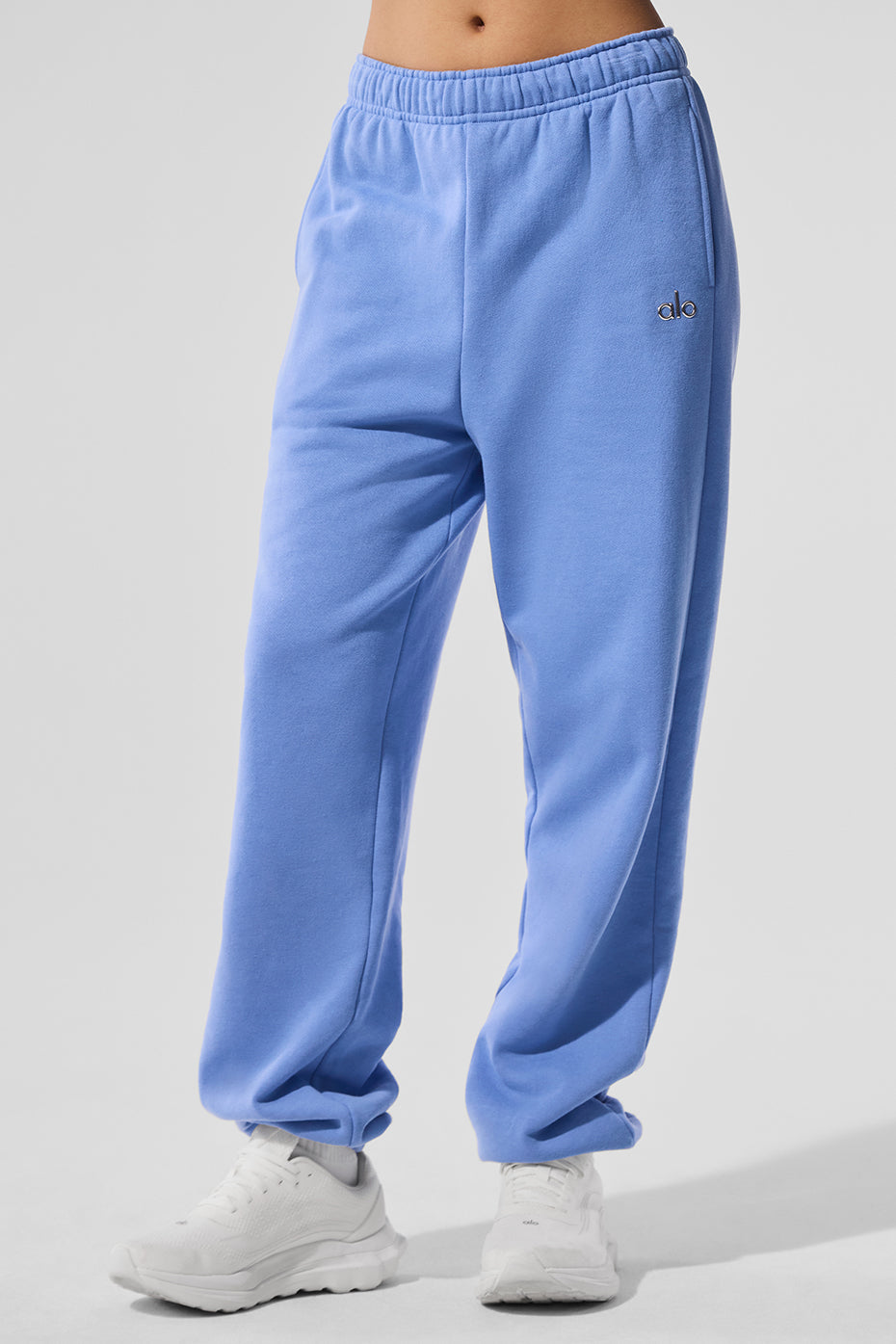 Alo Yoga Accolade Sweatpant  -  Crystal Clear Blue