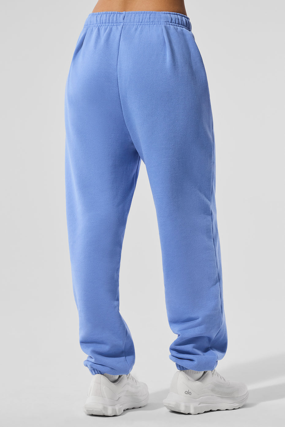 Alo Yoga Accolade Sweatpant  -  Crystal Clear Blue