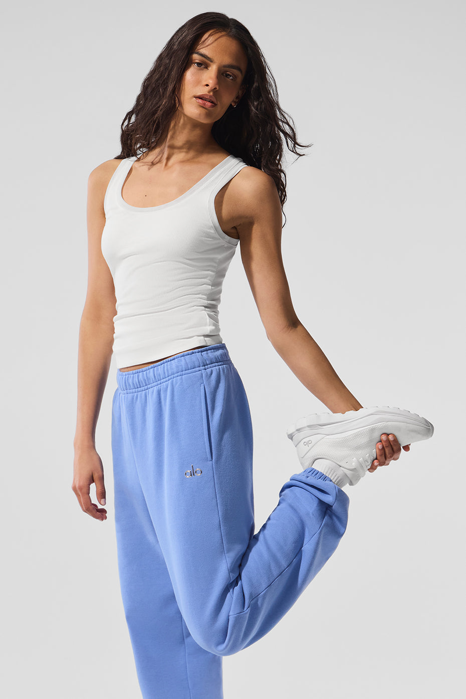 Alo Yoga Accolade Sweatpant  -  Crystal Clear Blue