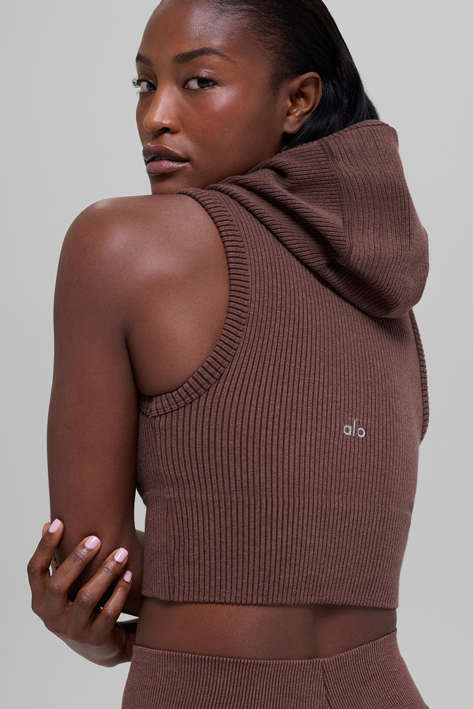 Alo Yoga Seamless Two Tone Rib Hooded Vest  -  Brownstone Heather