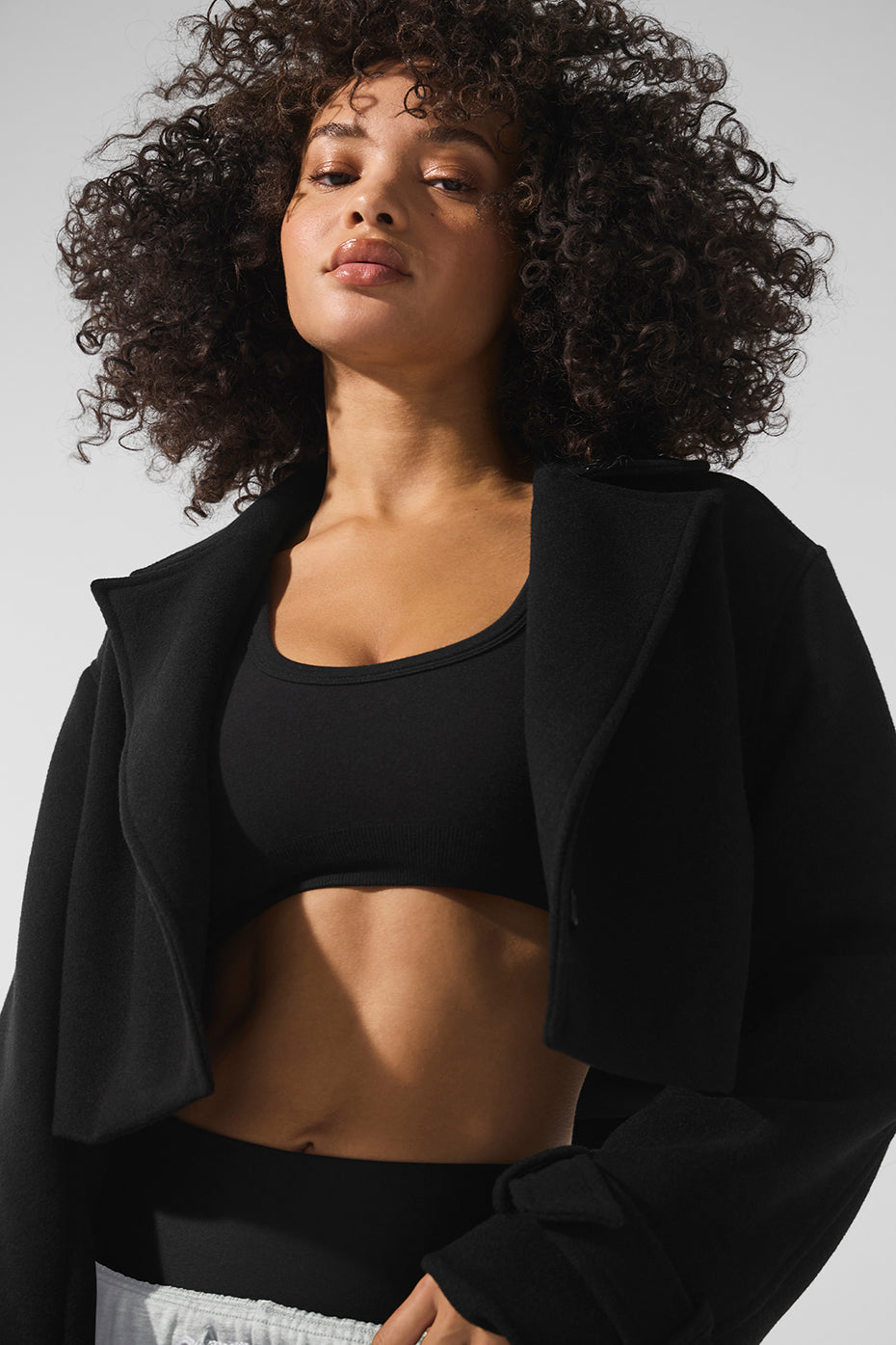 Alo Yoga Wool Cropped Metro Trench  -  Black