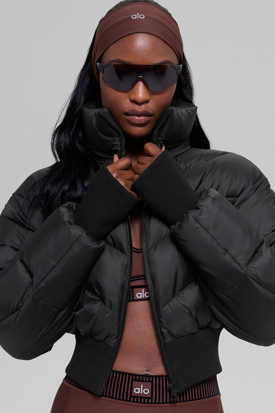 Alo Yoga Cropped Atmosphere Puffer  -  Black