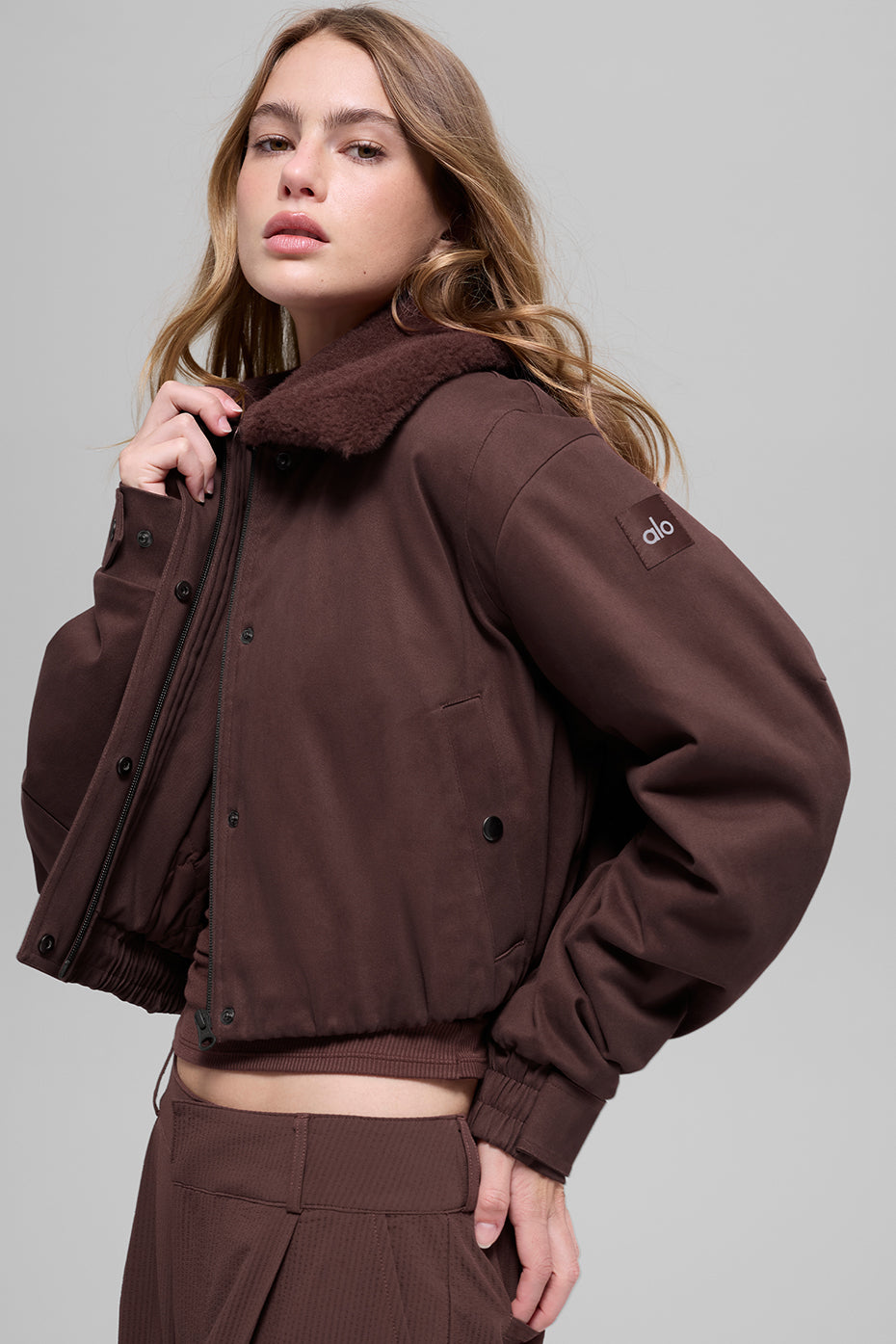 Alo Yoga Navigator Jacket  -  Brownstone
