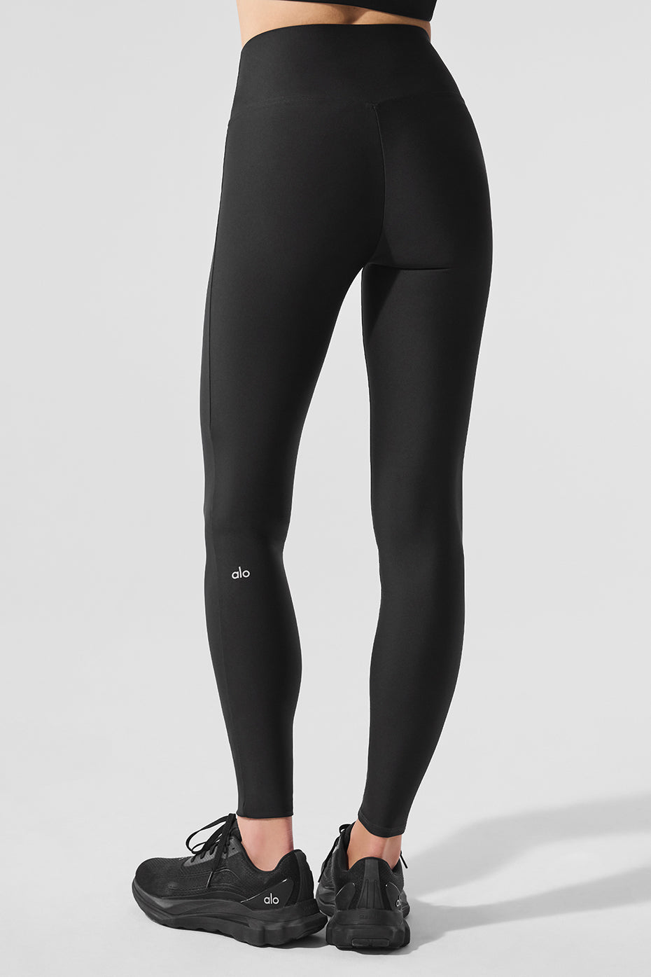 Alo Yoga Airlift High-Waist Sleek Legging  -  Black