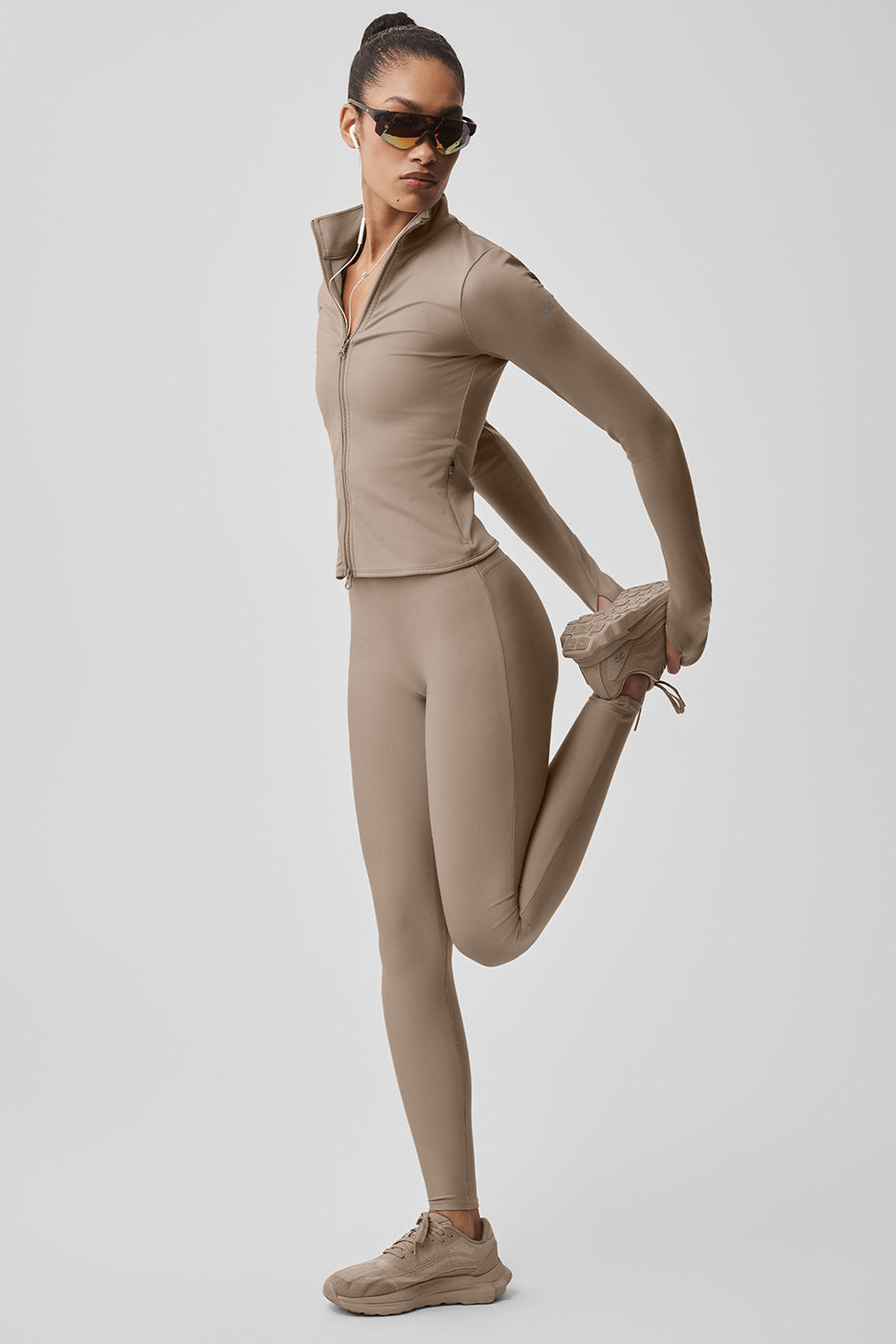 Alo Yoga Airlift High-Waist Sleek Legging  -  Gravel