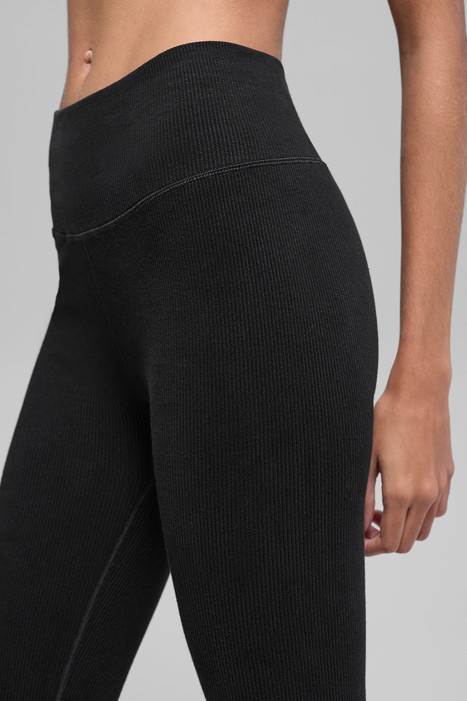 Alo Yoga Seamless High-Waist Two Tone Rib Legging  -  Black