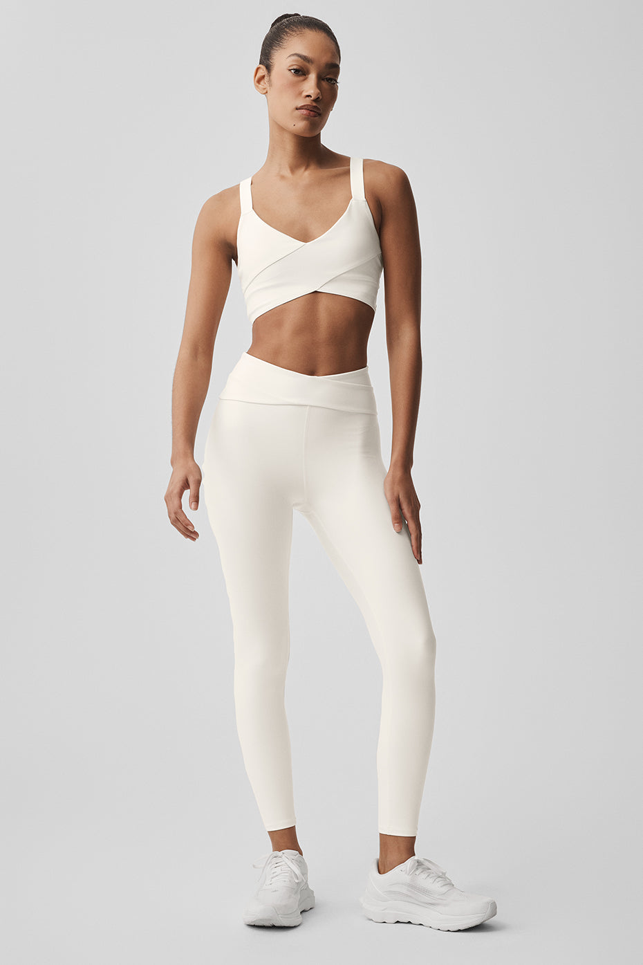 Alo Yoga Airlift High-Waist 7/8 Horizon Legging  -  Ivory