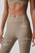 Alo Yoga Airlift High-Waist 7/8 Horizon Legging  -  Gravel