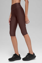 Alo Yoga Women's 16'' High-Waist Airlift Capri  -  Brownstone