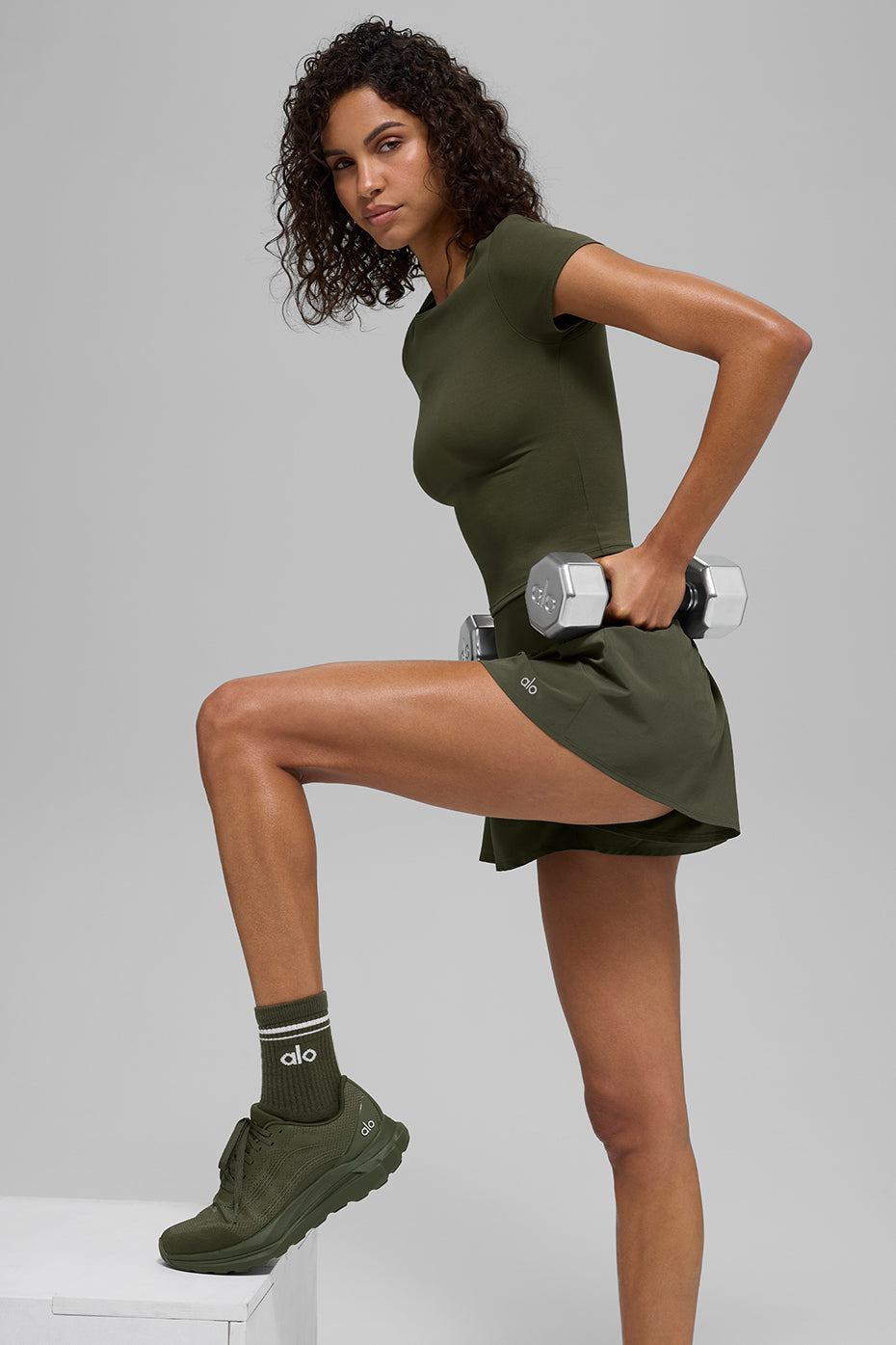 Alo Yoga Women's Victory Running Short  -  Green Olive