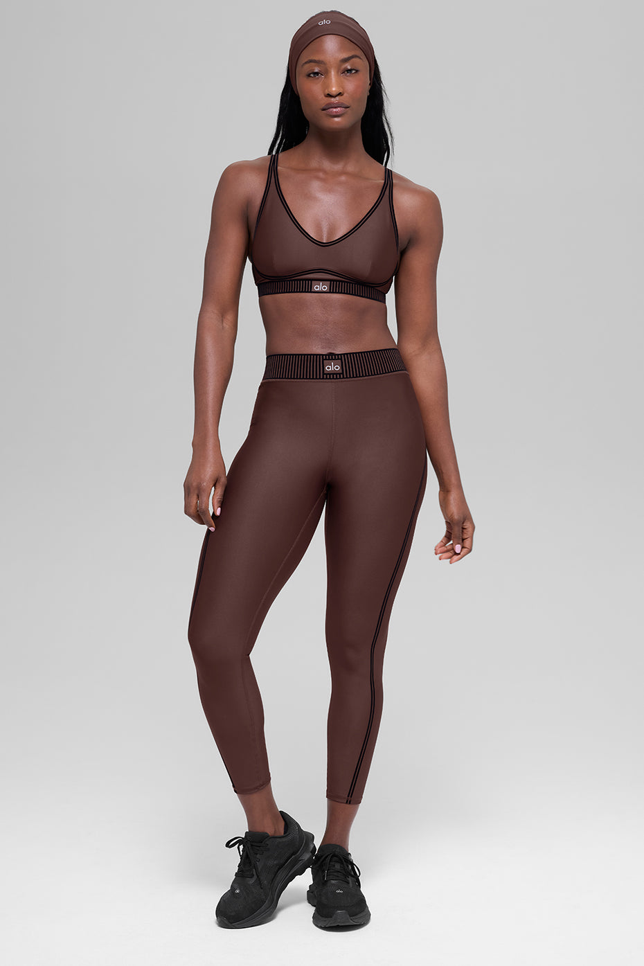 Alo Yoga Airlift Line Up Bra  -  Brownstone