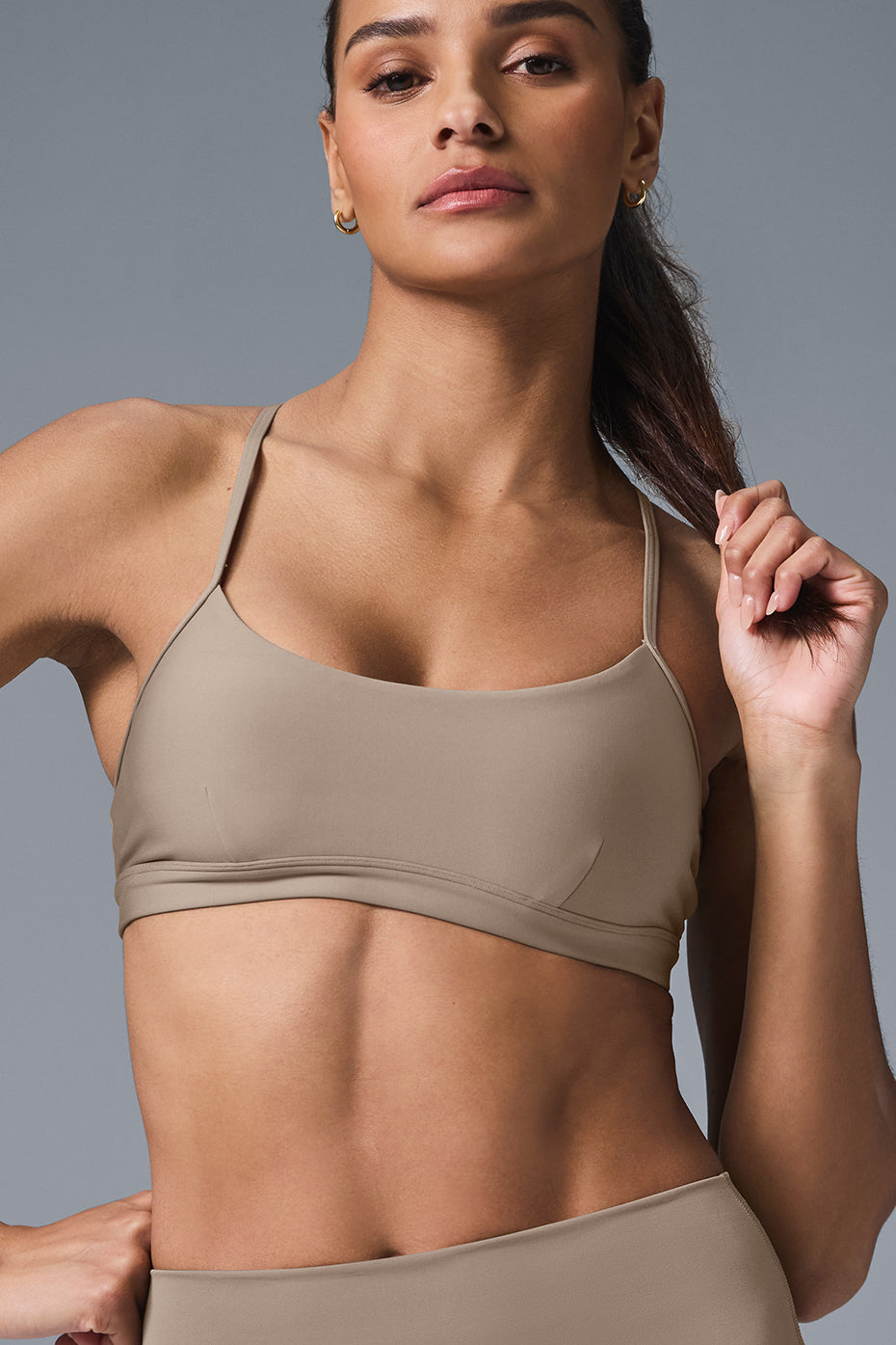 Alo Yoga Airlift Intrigue Bra  -  Gravel