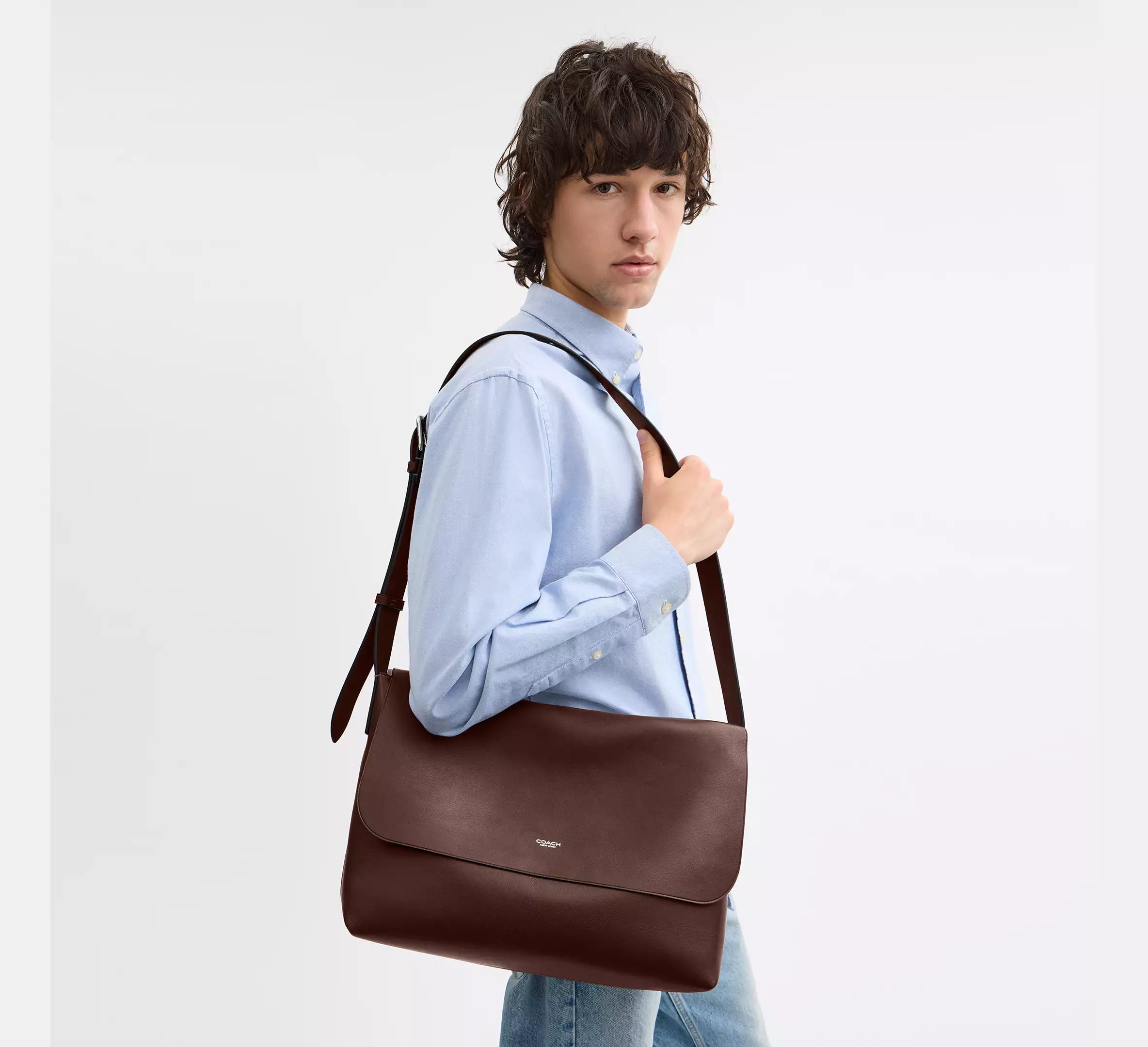Coach Ludlow Messenger Bag  -  Maple