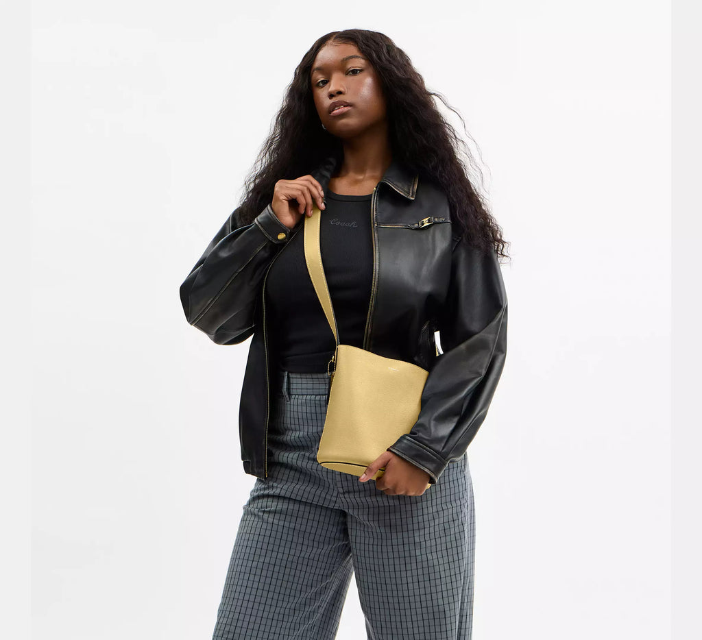 Coach Bleecker Bucket Bag 21  -  Brass/Vanilla