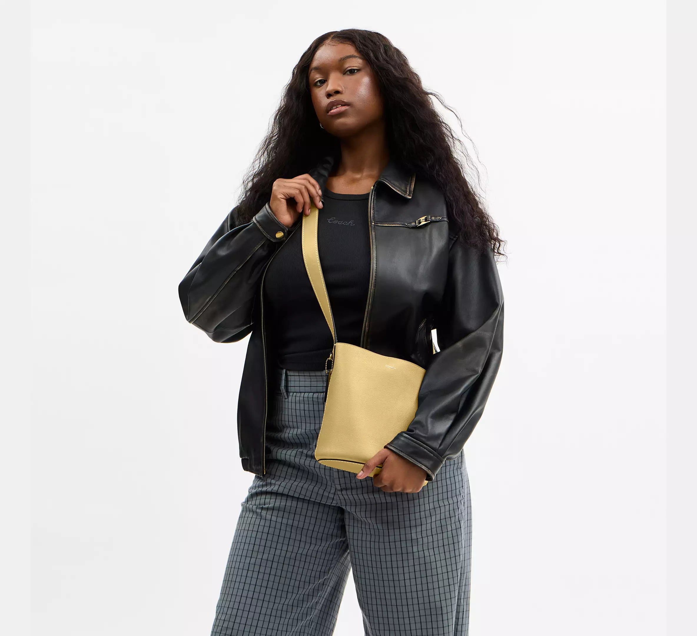 Coach Bleecker Bucket Bag 21  -  Brass/Vanilla