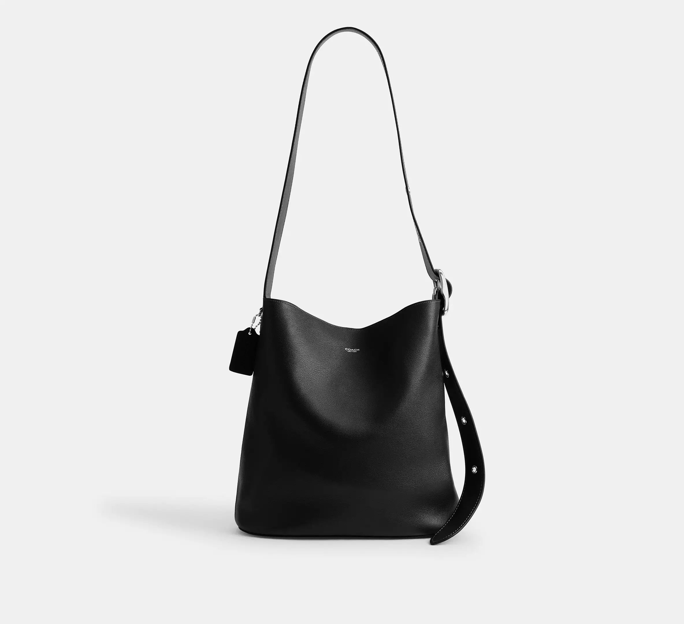 Coach Bleecker Bucket Bag 36  -  Black