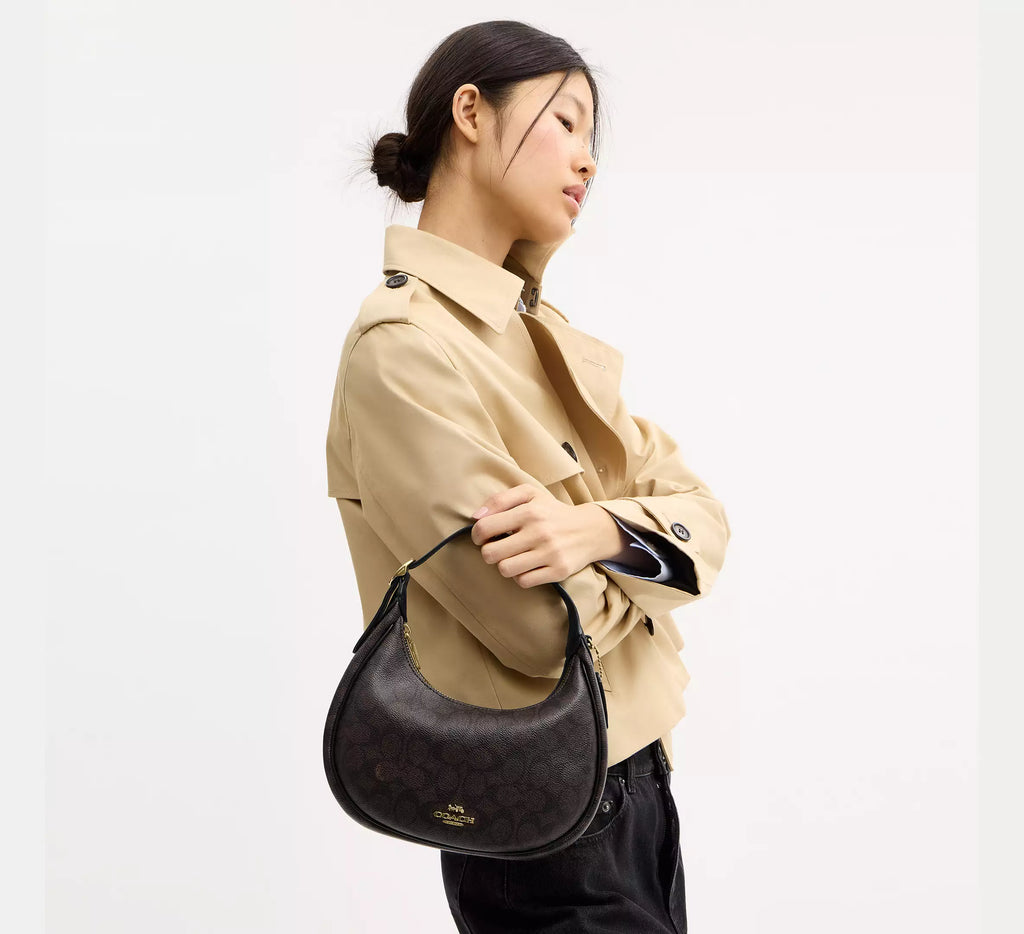 Coach Emily Shoulder Bag In Signature   -  Gold/Walnut/Black