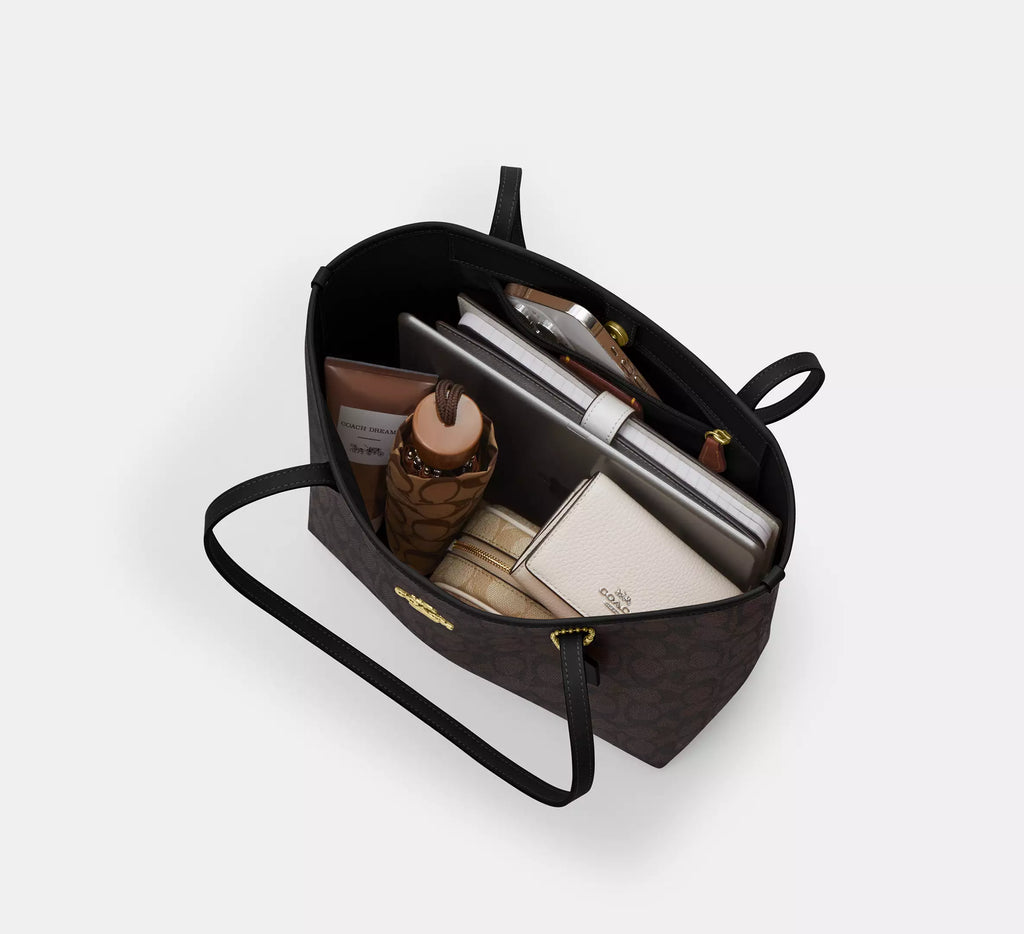 Coch Medium City Tote Bag In Signature  -  Gold/Walnut/Black