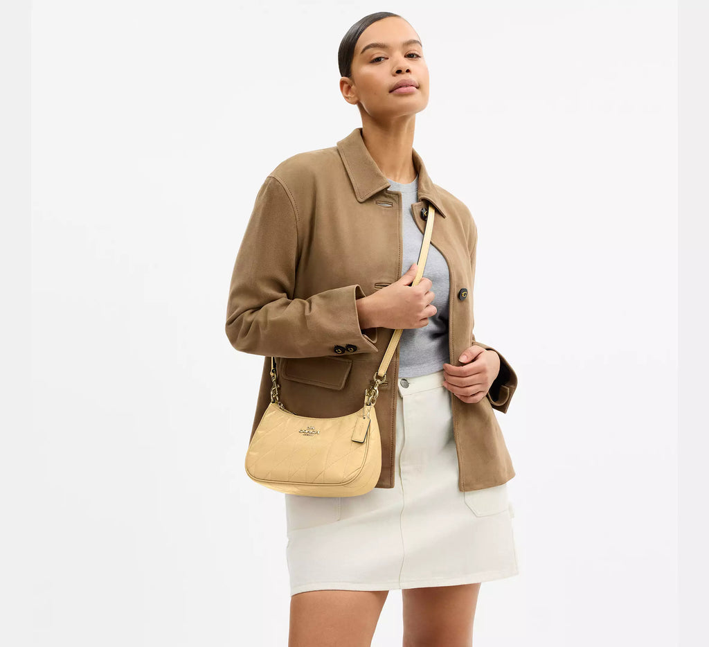 Coach Teri Shoulder Bag With Quilting - Gold/Soft Yellow