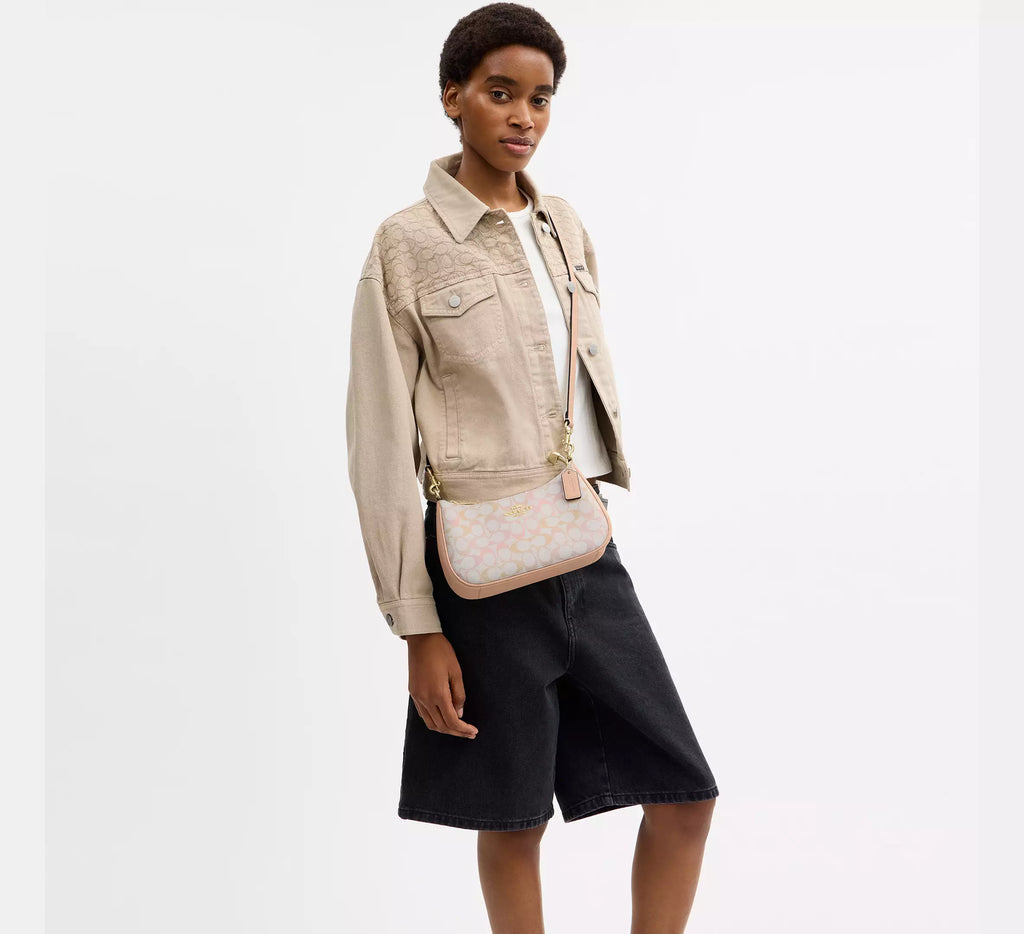 Coach Teri Shoulder Bag In Pretty Signature - Gold/Chalk/Pink