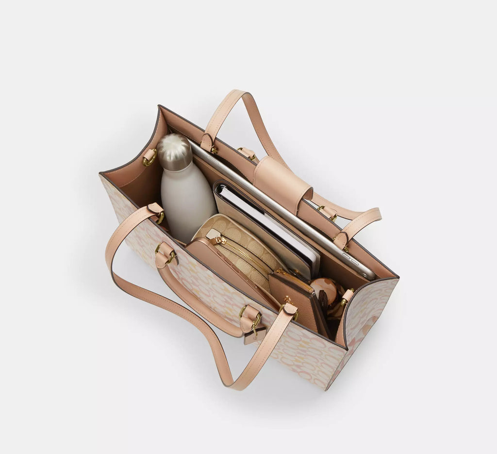 Coach Maggie Tote Bag In Pretty Signature - Im/Chalk/Pink