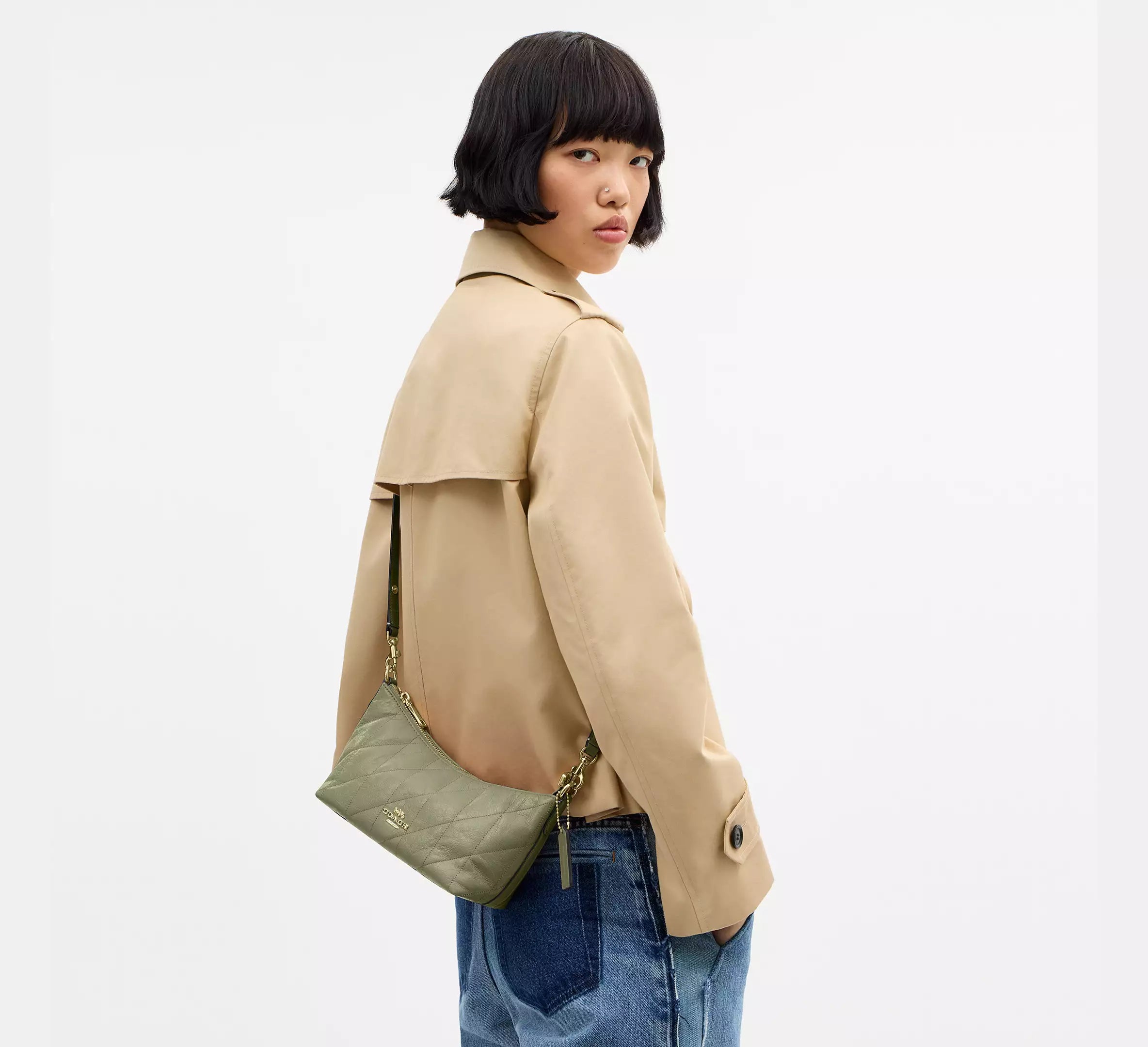 Coach Caitlin Shoulder Bag With Quilting   -  Gold/Pistachio