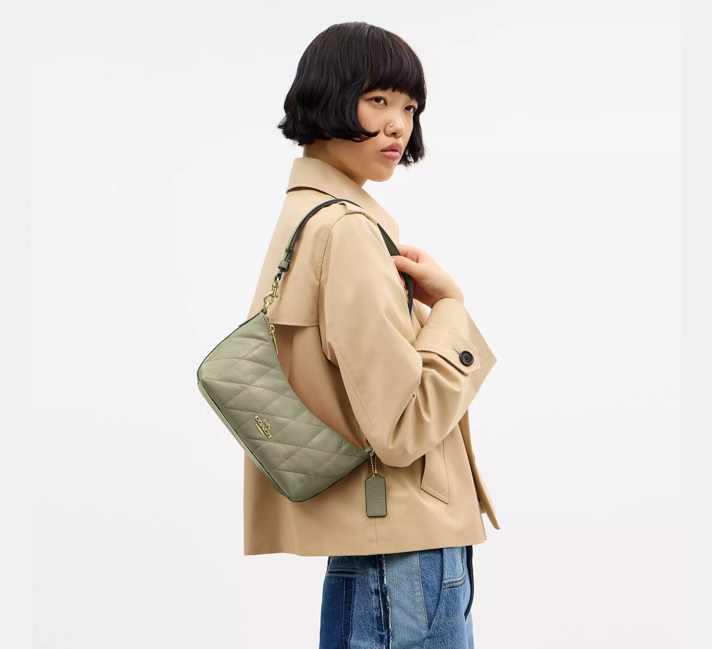 Coach Caitlin Shoulder Bag With Quilting   -  Gold/Pistachio