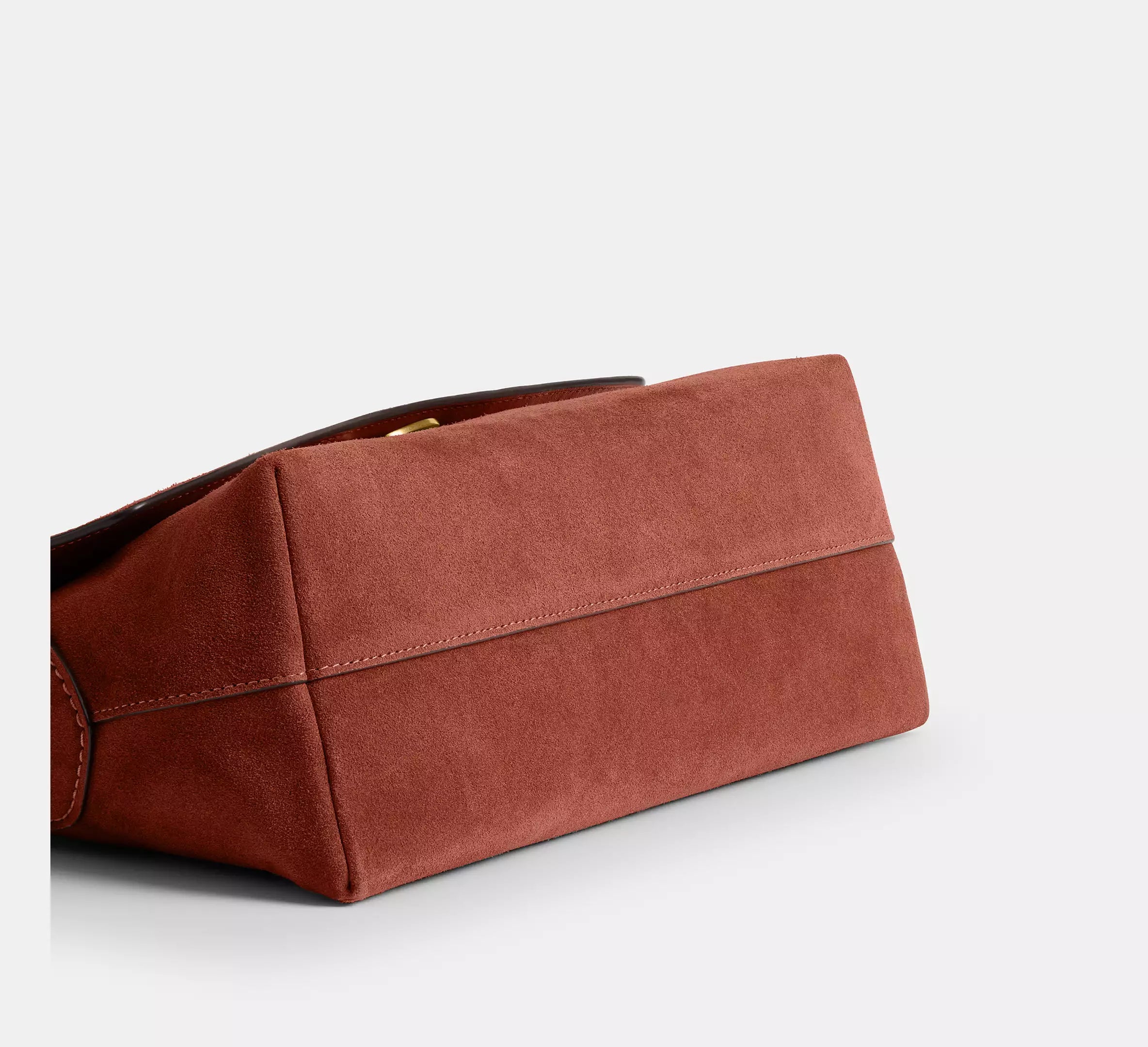 Coach Chelsea Shoulder Bag 30  -   Brass/Clay