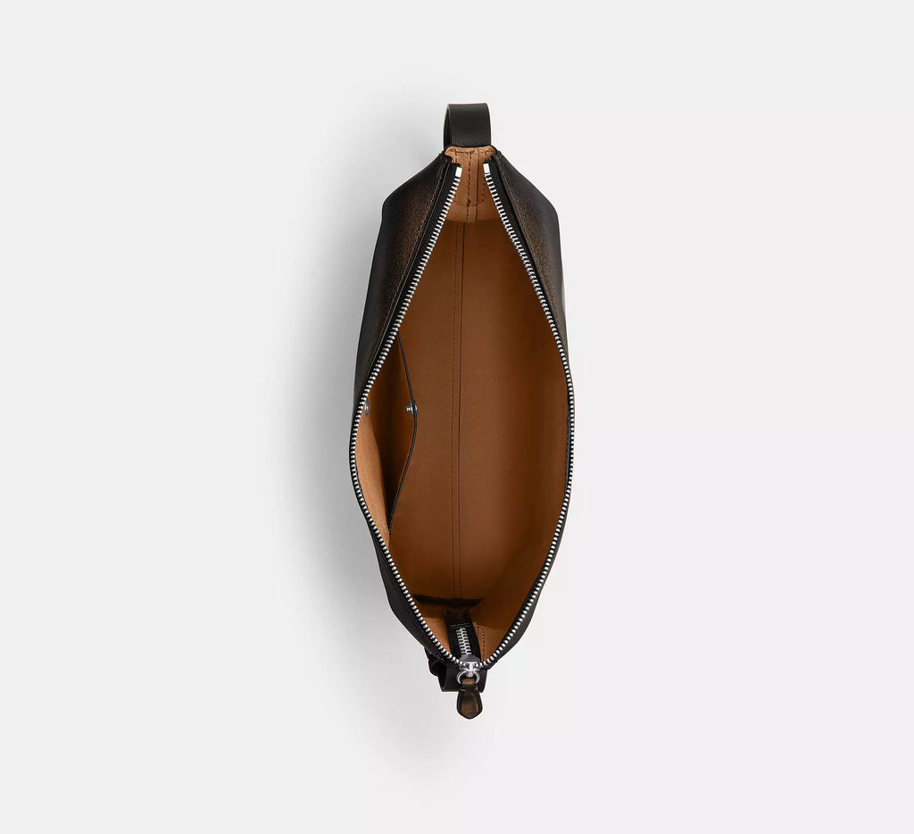 Coach Mott Messenger Bag 38 In Loved Leather  -   Black/Light Tan