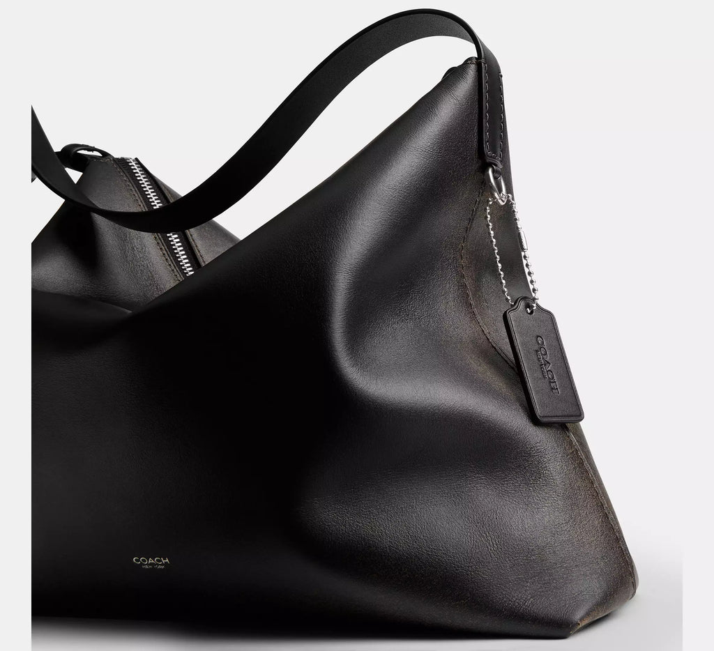 Coach Mott Messenger Bag 38 In Loved Leather  -   Black/Light Tan