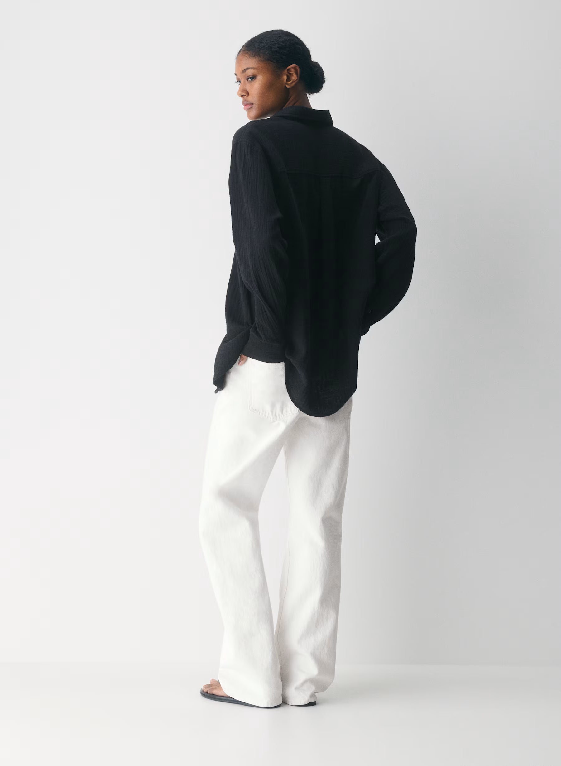 Aritzia AirPlush Cotton™ Sail Shirt - Black